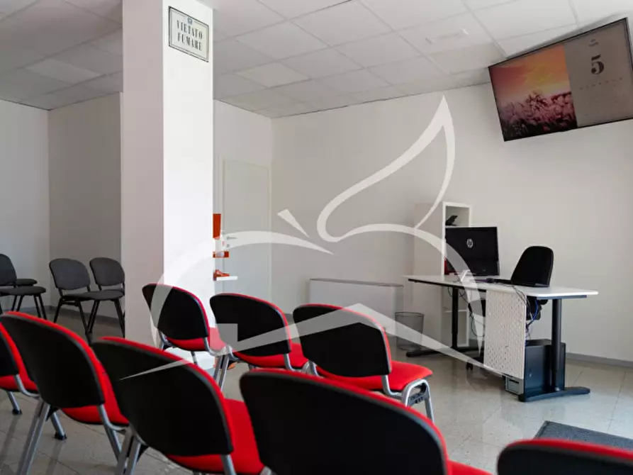 Immagine 4 di Ufficio in affitto  in Via Unione 116 a Rovereto
