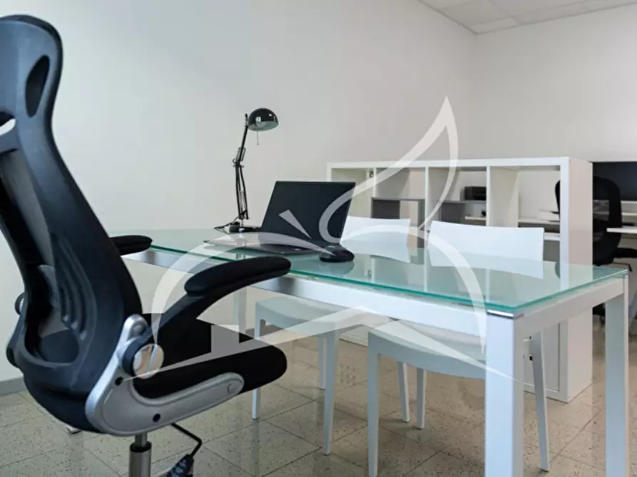 Immagine 5 di Ufficio in affitto  in via Unione 116 a Rovereto