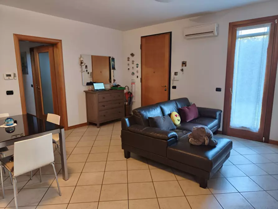 Immagine 3 di Casa quadrifamiliare in vendita  in Via Risorgimento a Albignasego