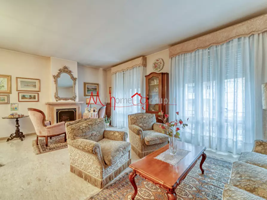 Immagine 1 di Casa indipendente in vendita  in Via Amedeo Avogadro a Padova