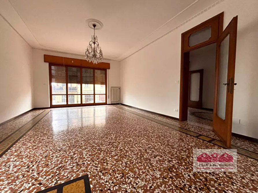 Immagine 5 di Casa bifamiliare in affitto  in Via Beltrame a Vicenza