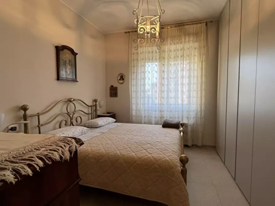 Immagine 13 di Appartamento in vendita  in Via Lodovico il Moro 165 a Milano