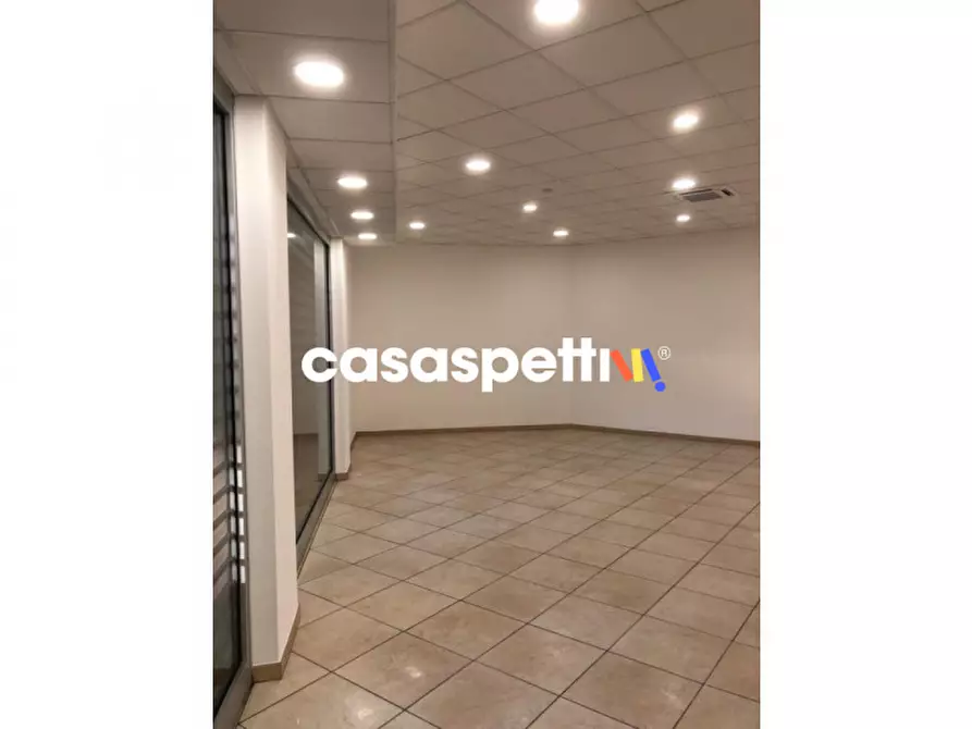 Immagine 6 di Negozio in vendita  in Via Bruno Buozzi, 9 a Monterotondo