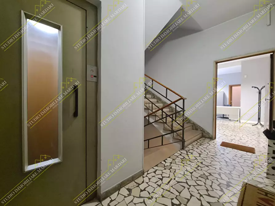 Immagine 3 di Ufficio in affitto  in via valdrighi 2 a Modena