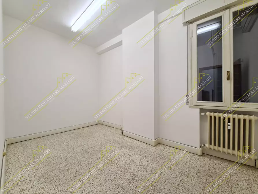 Immagine 13 di Ufficio in affitto  in via valdrighi 2 a Modena