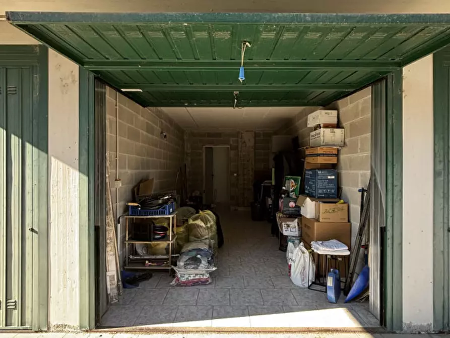 Immagine 28 di Appartamento in vendita  in Via San Michele Arcangelo, 5 a Sissa Trecasali