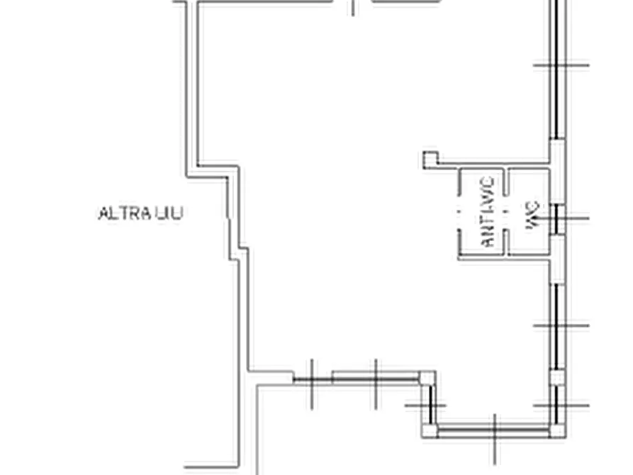 Immagine 19 di Negozio in vendita  in Via Alcide De Gasperi 2 a Chivasso