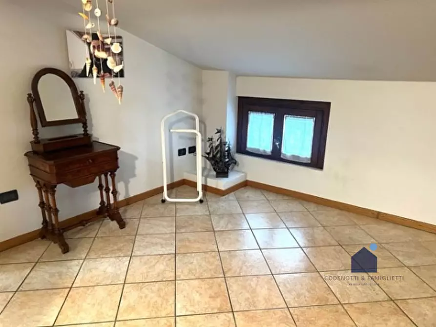 Immagine 13 di Appartamento in vendita  in Via Alessandro Volta a Castenedolo