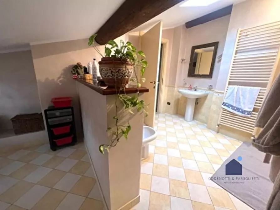 Immagine 15 di Appartamento in vendita  in Via Alessandro Volta a Castenedolo