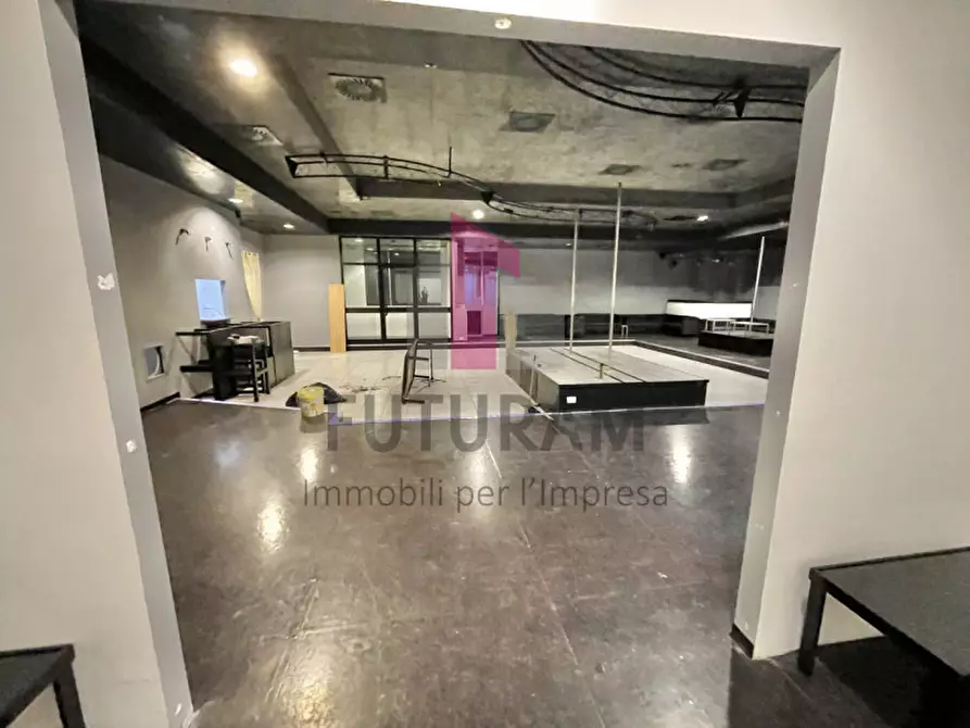 Immagine 6 di Attività commerciale in affitto  in Via del lavoro 1 a Torri Di Quartesolo