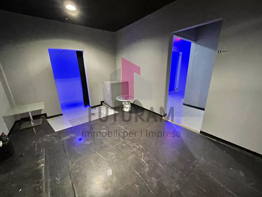 Immagine 23 di Attività commerciale in affitto  in Via del lavoro 1 a Torri Di Quartesolo