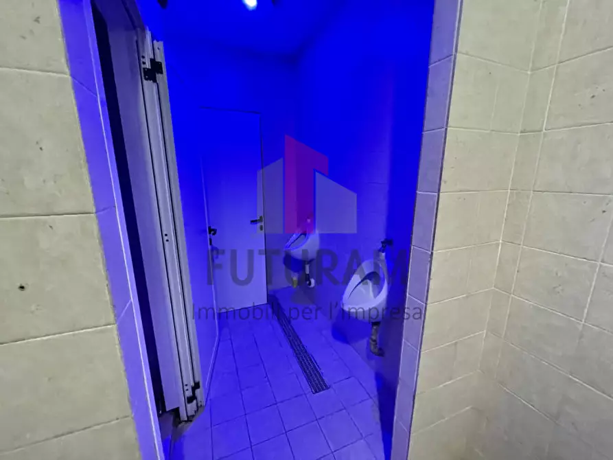 Immagine 31 di Attività commerciale in affitto  in Via del lavoro 1 a Torri Di Quartesolo