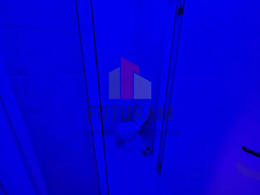 Immagine 33 di Attività commerciale in affitto  in Via del lavoro 1 a Torri Di Quartesolo