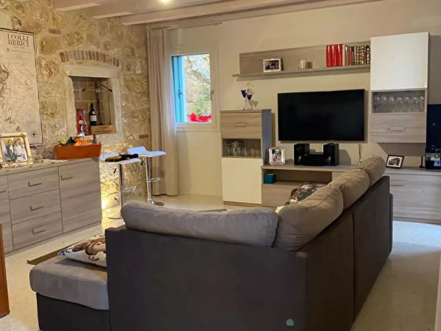 Immagine 8 di Villa in vendita  a Lonigo