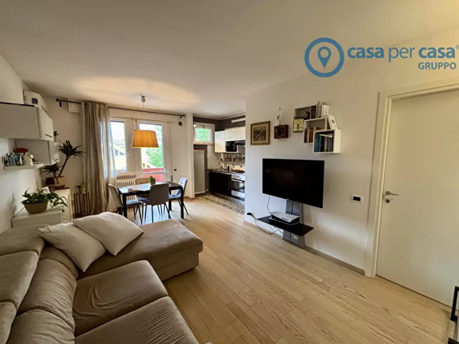 Immagine 2 di Appartamento in vendita  a Rovigo