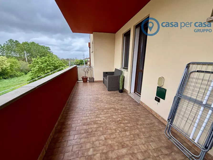 Immagine 6 di Appartamento in vendita  a Rovigo