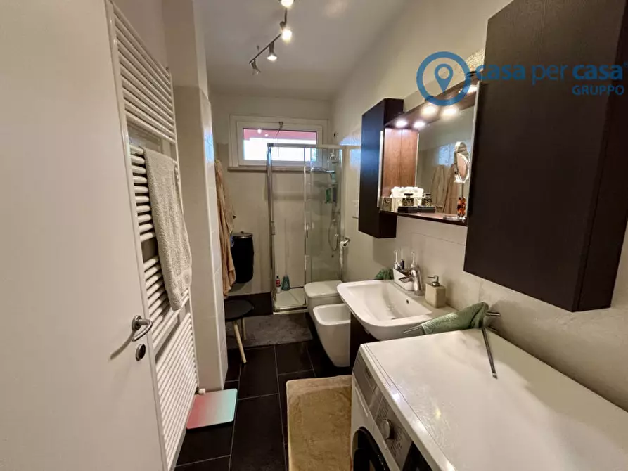 Immagine 9 di Appartamento in vendita  a Rovigo