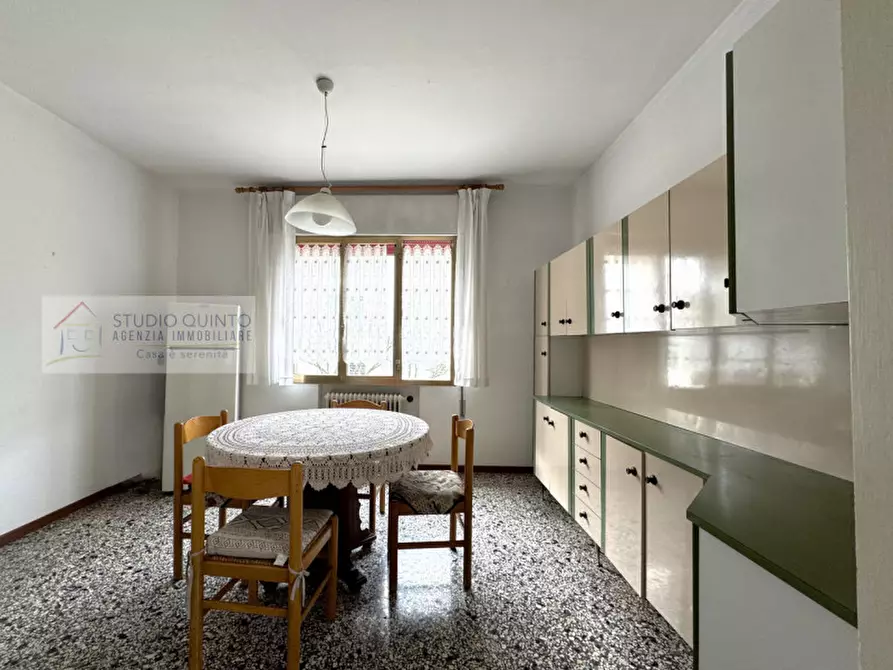 Immagine 11 di Villa in vendita  a Venezia