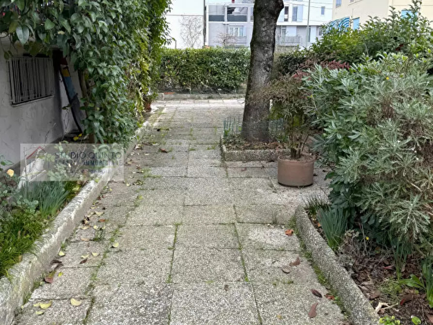 Immagine 28 di Villa in vendita  a Venezia