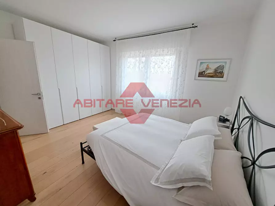 Immagine 15 di Appartamento in vendita  in Via Sandro Gallo 161 a Venezia