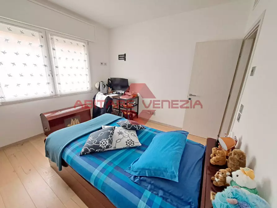 Immagine 20 di Appartamento in vendita  in Via Sandro Gallo 161 a Venezia