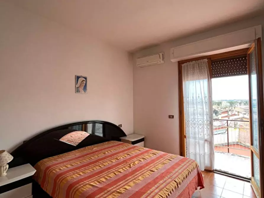 Immagine 8 di Appartamento in vendita  in VIA MARZZABOTO a Castiglione Del Lago