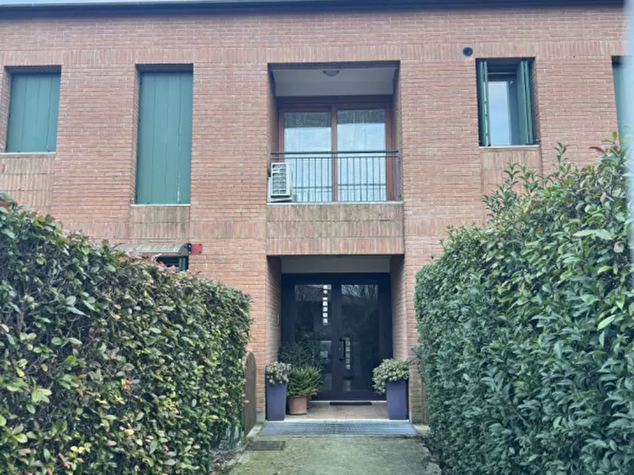 Immagine 1 di Appartamento in affitto  in Via Fratelli De Carli a Azzano Decimo