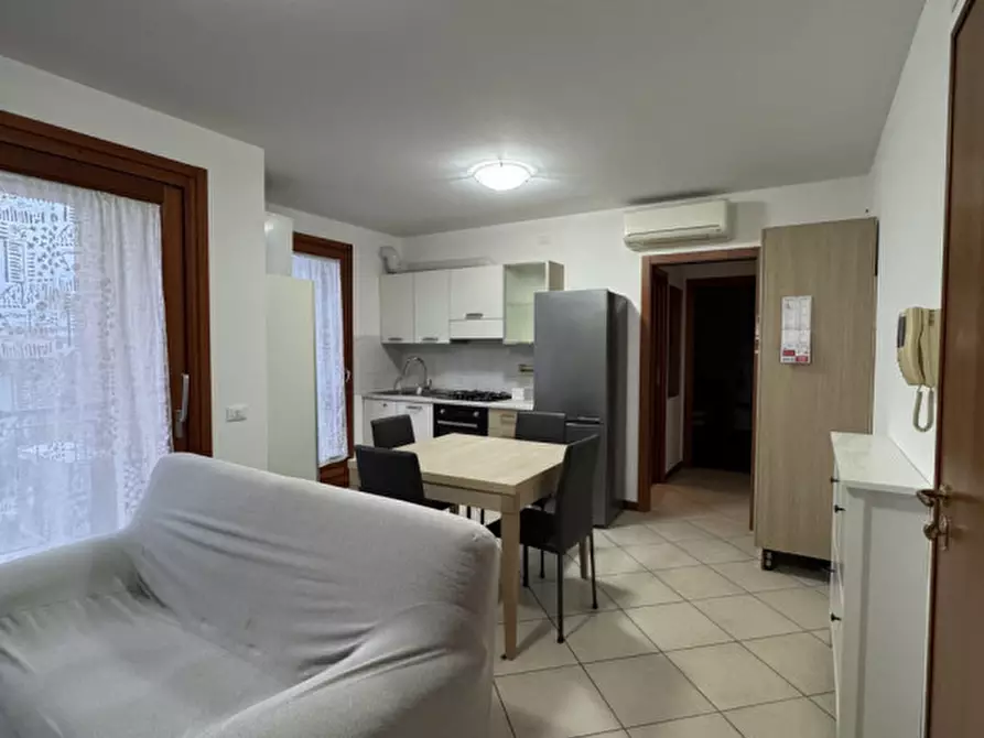 Immagine 2 di Appartamento in affitto  in Via Fratelli De Carli a Azzano Decimo