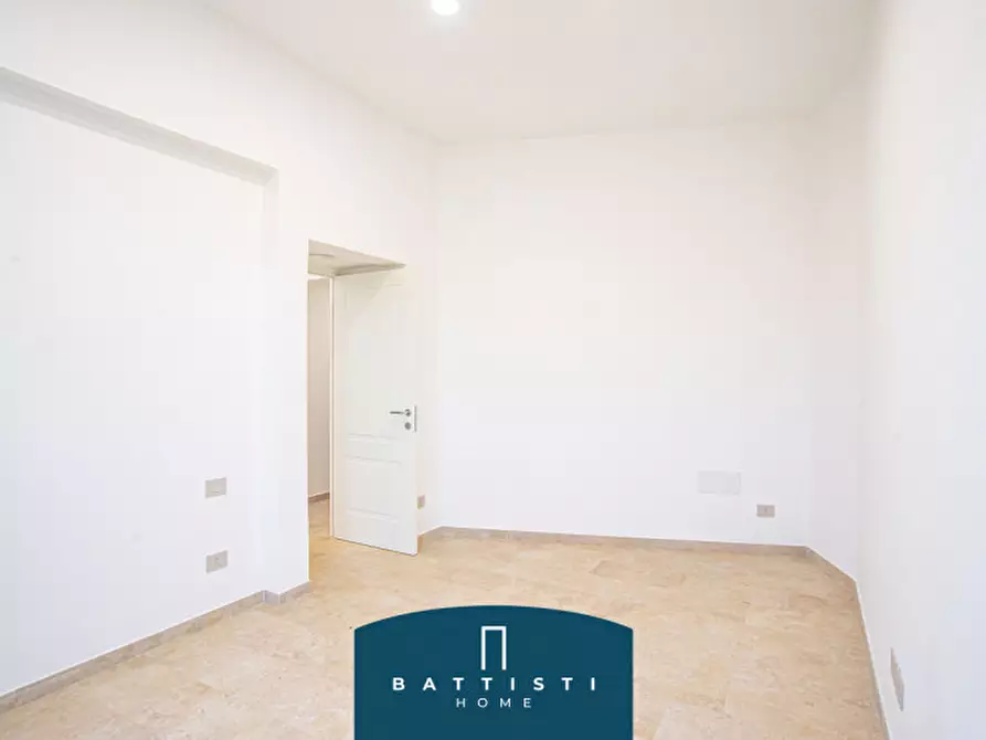 Immagine 17 di Attico in affitto  in Piazza Barberini a Roma