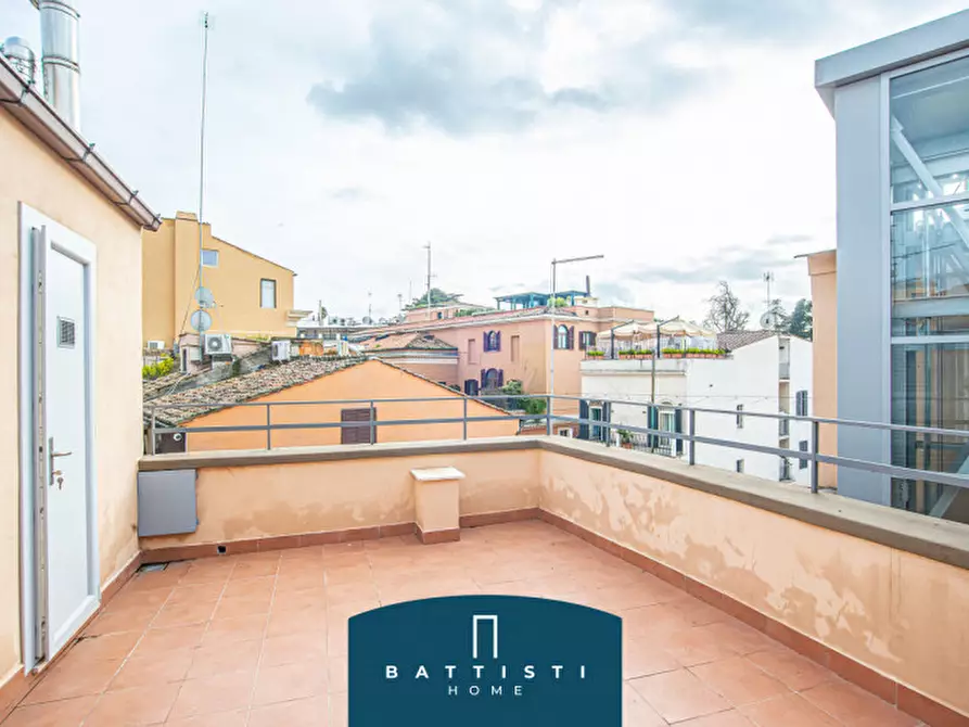 Immagine 23 di Attico in affitto  in Piazza Barberini a Roma