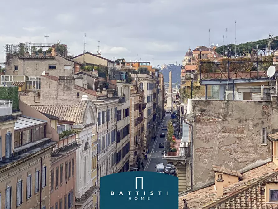 Immagine 28 di Attico in affitto  in Piazza Barberini a Roma