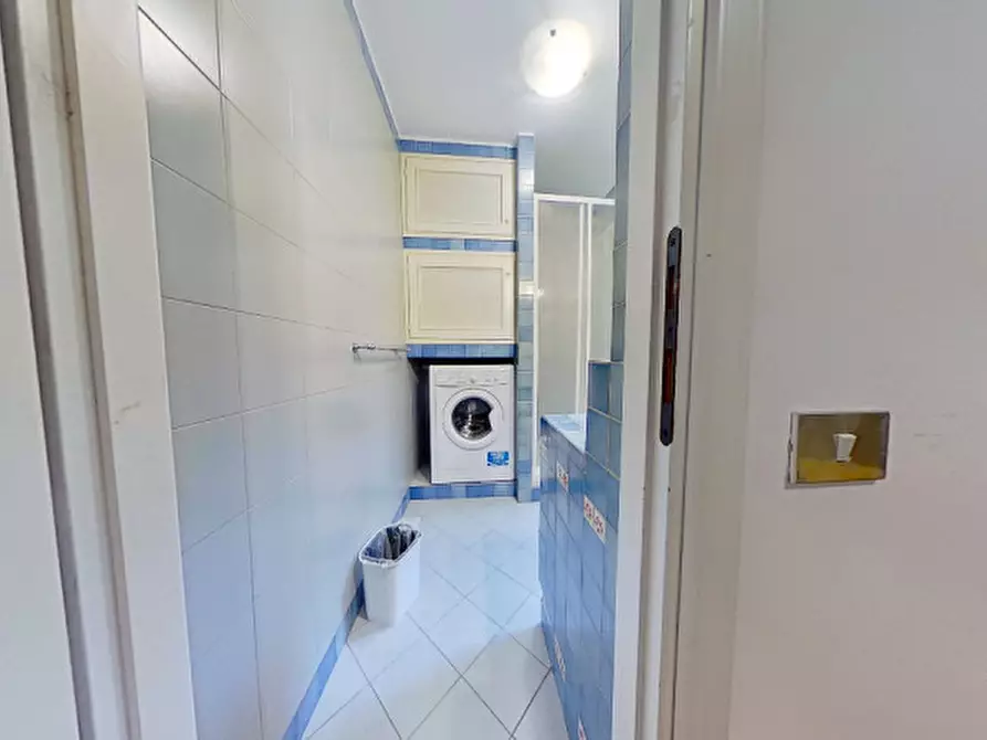 Immagine 12 di Appartamento in affitto  in Via Appia Nuova, 310 a Roma