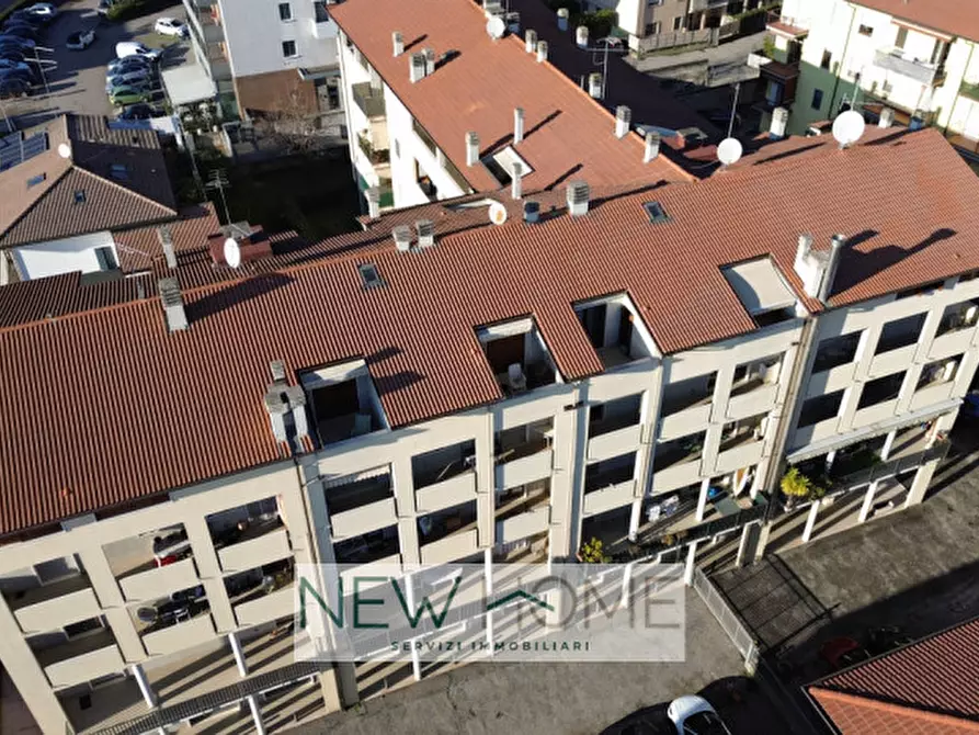 Immagine 4 di Appartamento in vendita  in via Legnago 39 a Verona