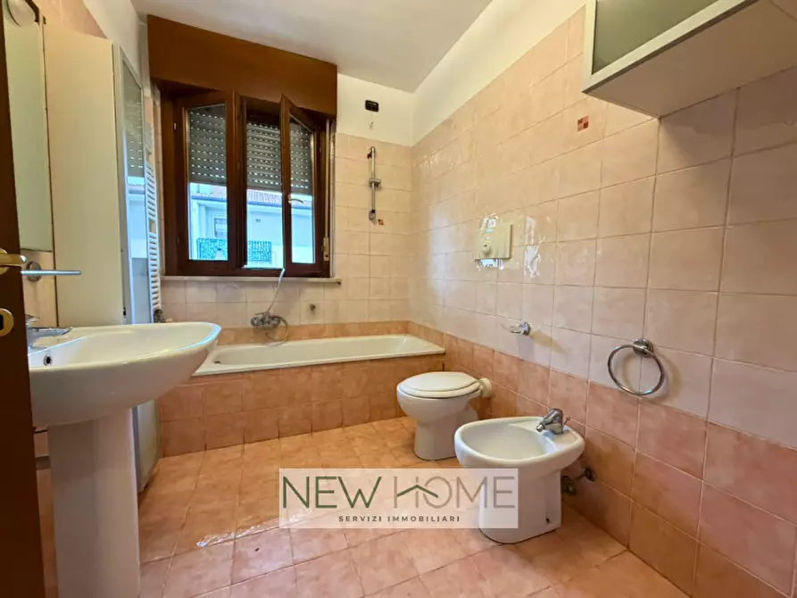 Immagine 14 di Appartamento in vendita  in via Legnago 39 a Verona