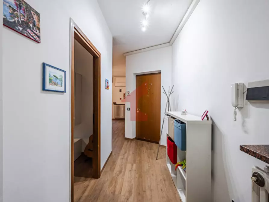 Immagine 13 di Appartamento in vendita  in Via Canova 9 a Parma