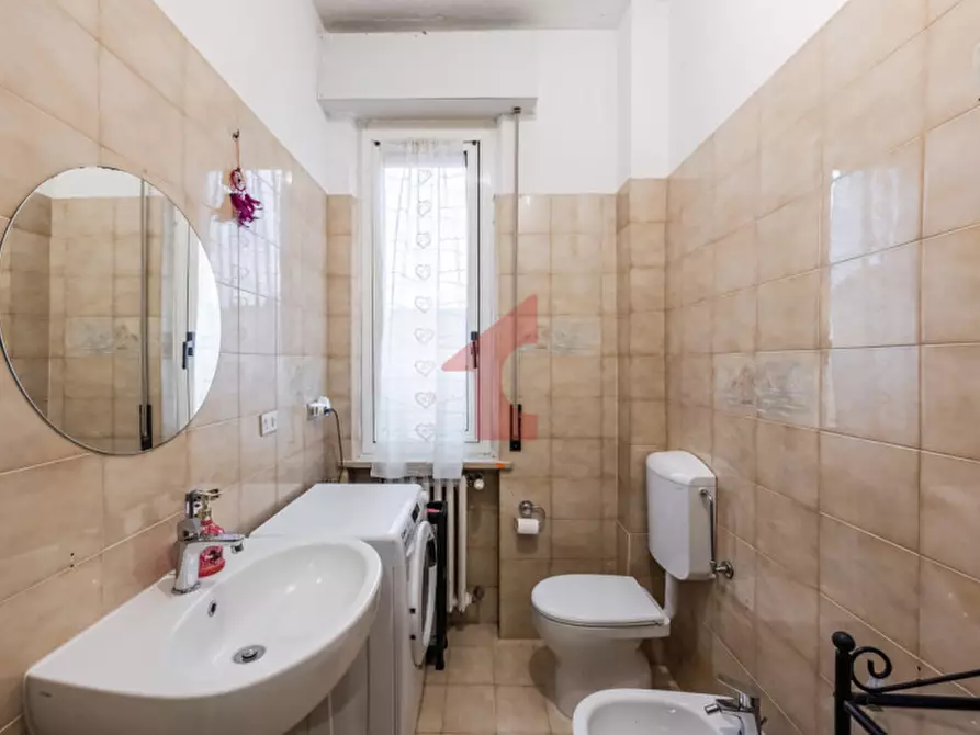 Immagine 15 di Appartamento in vendita  in Via Canova 9 a Parma