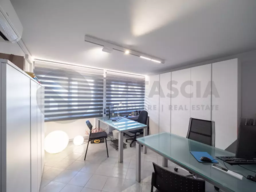 Immagine 4 di Ufficio in affitto  a Pontassieve