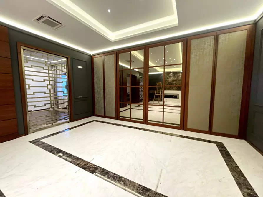 Immagine 6 di Capannone industriale in affitto  a Dolo