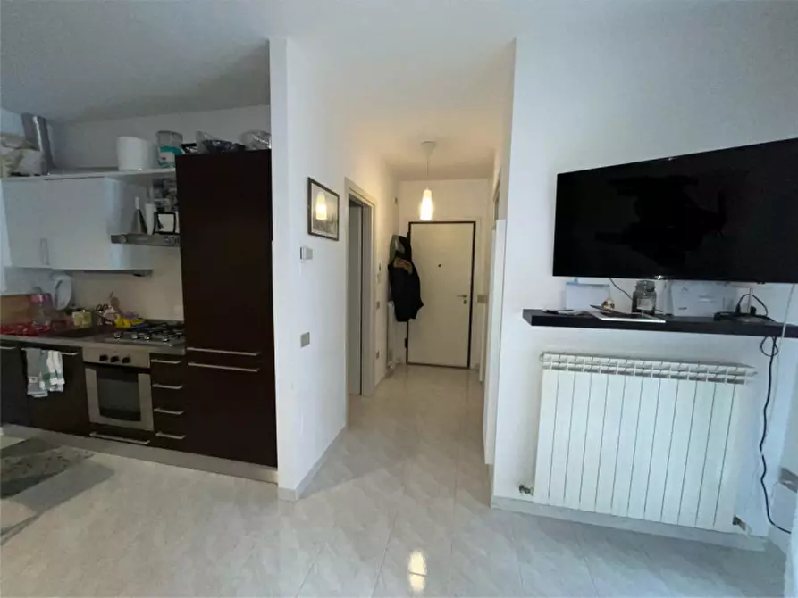 Immagine 4 di Appartamento in vendita  a Senigallia