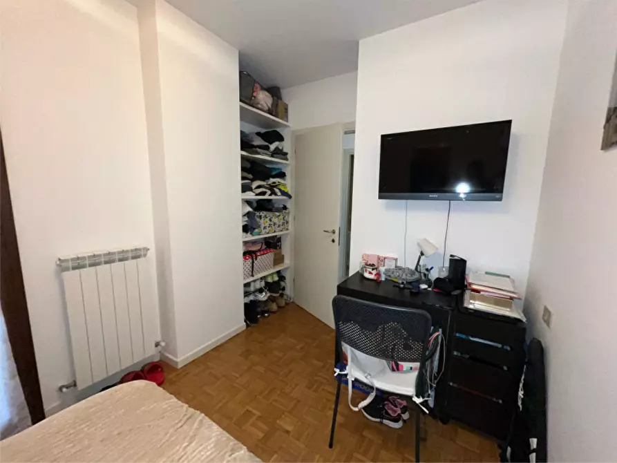 Immagine 12 di Appartamento in vendita  a Senigallia