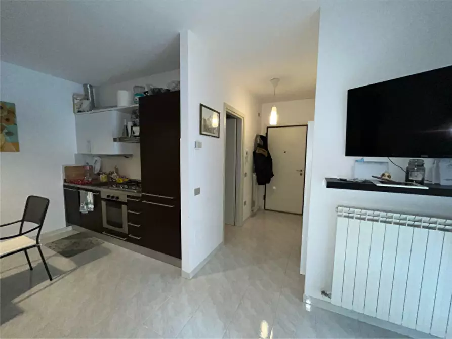 Immagine 14 di Appartamento in vendita  a Senigallia