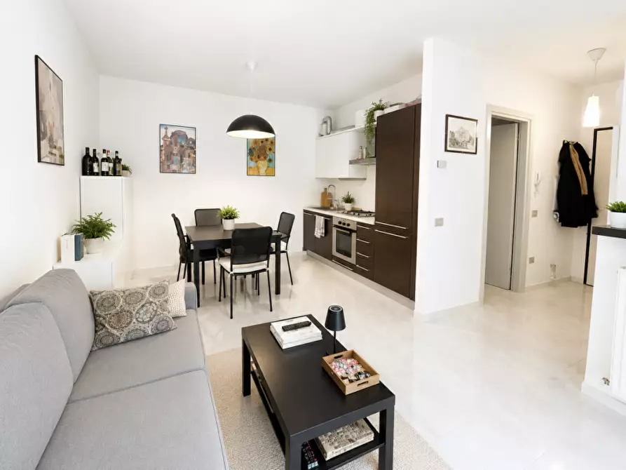 Immagine 3 di Appartamento in vendita  a Senigallia