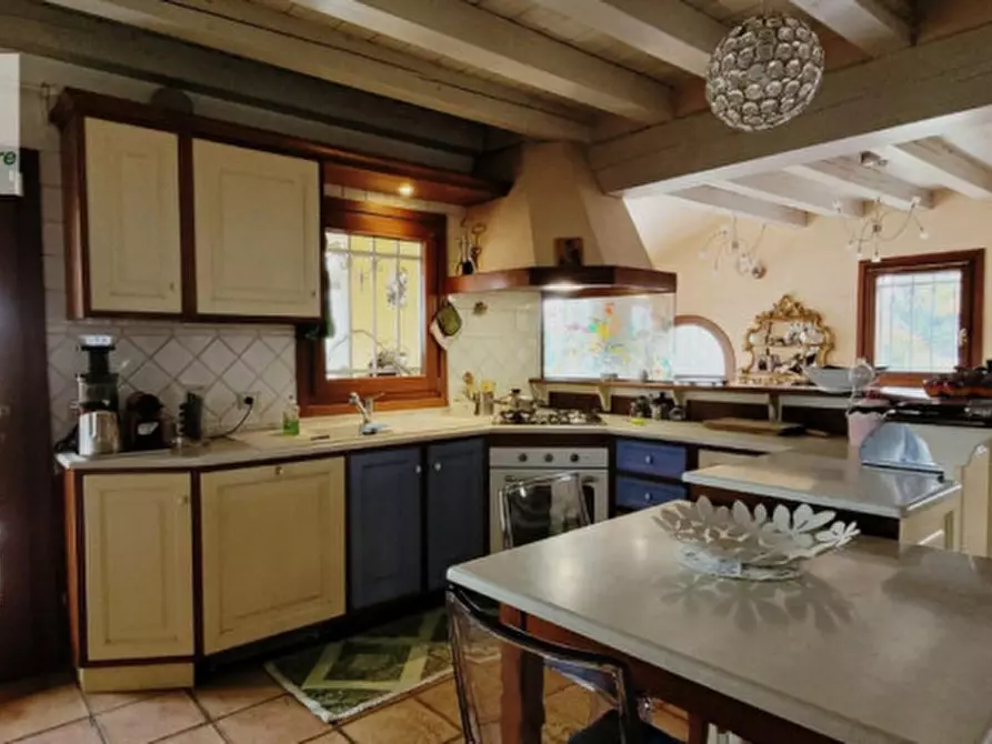 Immagine 5 di Casa indipendente in vendita  in VIA PRATI a Cadoneghe