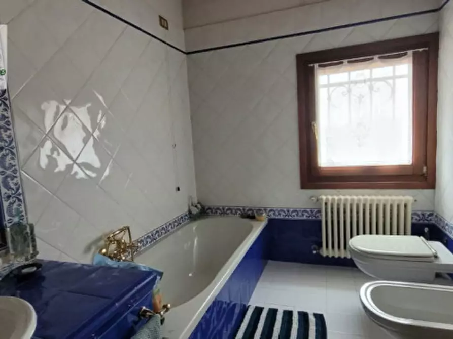 Immagine 11 di Casa indipendente in vendita  in VIA PRATI a Cadoneghe