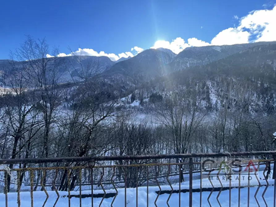 Immagine 1 di Appartamento in vendita  in Via Cesare Battisti a Claut