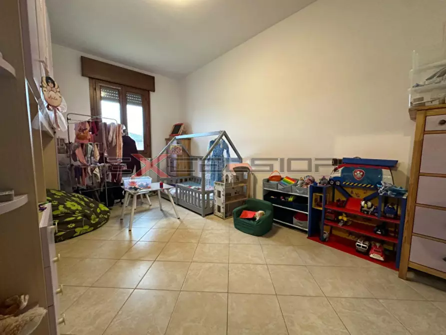 Immagine 7 di Appartamento in vendita  in Corso Giuseppe Mazzini, 7 a Adria