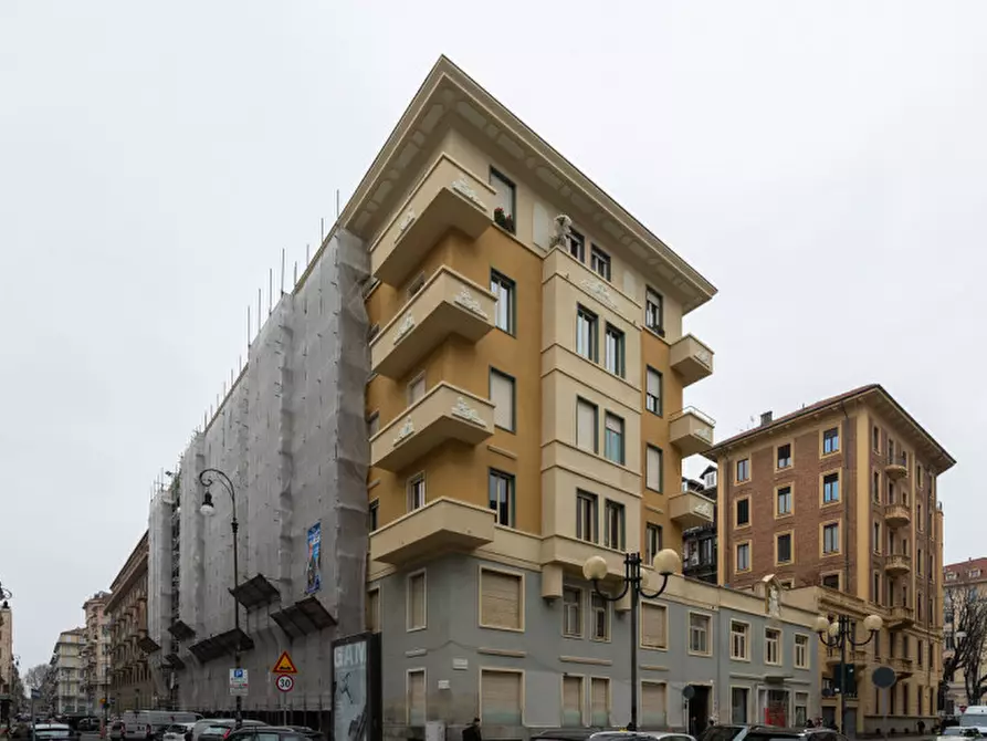 Immagine 4 di Appartamento in vendita  in Via Don Giovanni Minzoni 2 a Torino