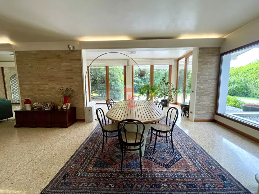 Immagine 6 di Villa in vendita  in Via Vigonovese a Padova