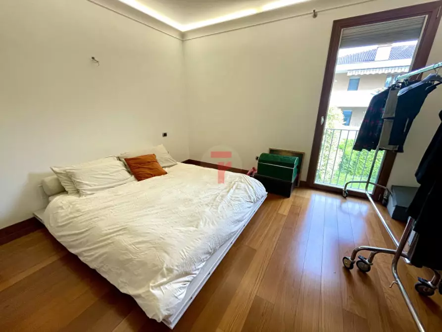 Immagine 27 di Villa in vendita  in Via Vigonovese a Padova