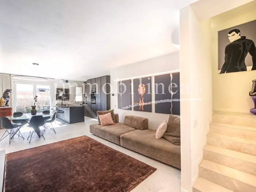 Immagine 1 di Villetta a schiera in vendita  in via Don Giovanni Zeni a Costermano sul Garda